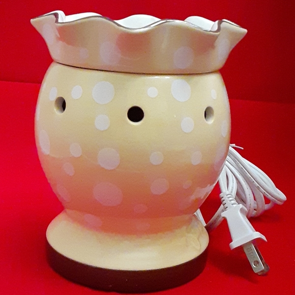 Scentsy warmer